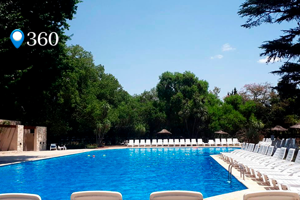 pileta HJ Escobar WEB 1