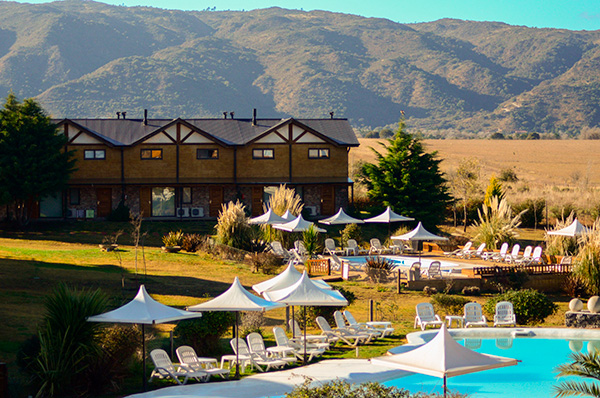 CountryVillages1 WEB